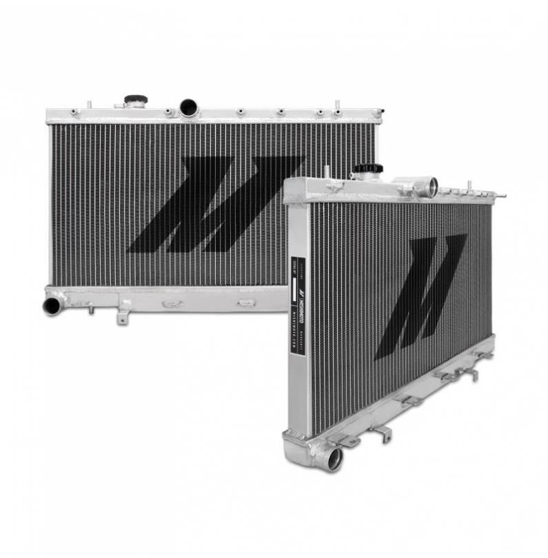 Mishimoto Radiador de aluminio de rendimiento de línea X de Subaru WRX / STI, 2001-2007 Mishimoto Radiador de aluminio de rendimiento de línea X de Subaru WRX / STI, 2001-2007