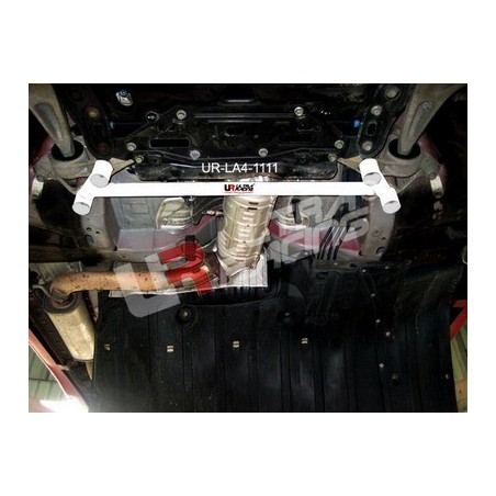 Barra refuerzo subchásis delantero Ultra Racing Honda Civic Type R FN2