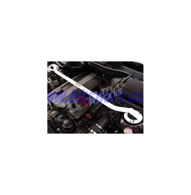 Barra refuerzo torretas delantera Ultra Racing BMW Serie 5 E39