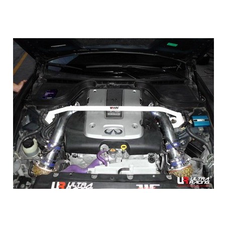 Barra refuerzo torretas Ultra Racing Nissan 370Z Z34