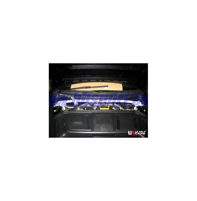 Barra refuerzo torretas Ultra Racing Porsche Carrera 997 05-12 Barra refuerzo torretas Ultra Racing Porsche Carrera 997 05-12