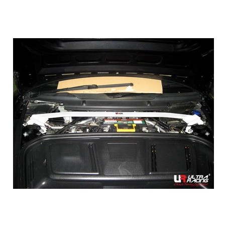 Barra refuerzo torretas Ultra Racing Porsche Carrera 997 05-12