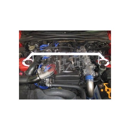 Barra refuerzo torretas Ultra Racing Toyota Supra MKIV 2JZ 93-98