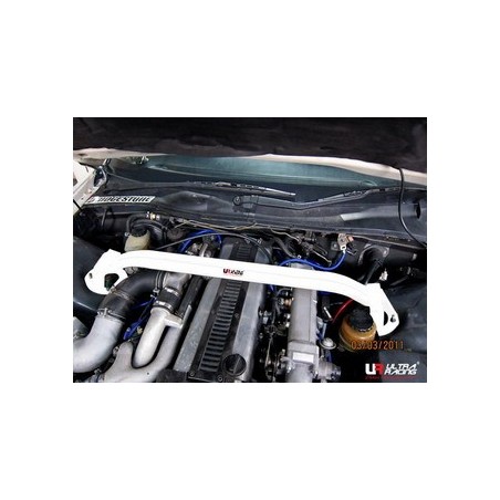 Barra refuerzo torretas Ultra Racing Toyota Chaser 92-00 X90/100