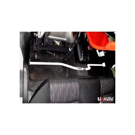 Refuerzo interior Lexus IS200/RS200 UltraRacing 2-Point Room Bar