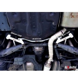 Refuerzos basculantes traseros inferiores Lexus IS200/RS200 UltraRacing 4-Point Rear Lower Braces