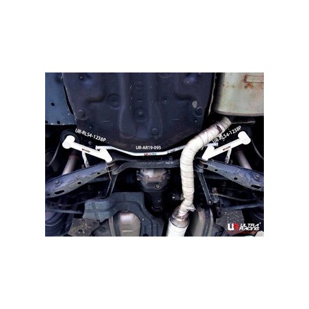 Refuerzos basculantes traseros inferiores Lexus IS200/RS200 UltraRacing 4-Point Rear Lower Braces
