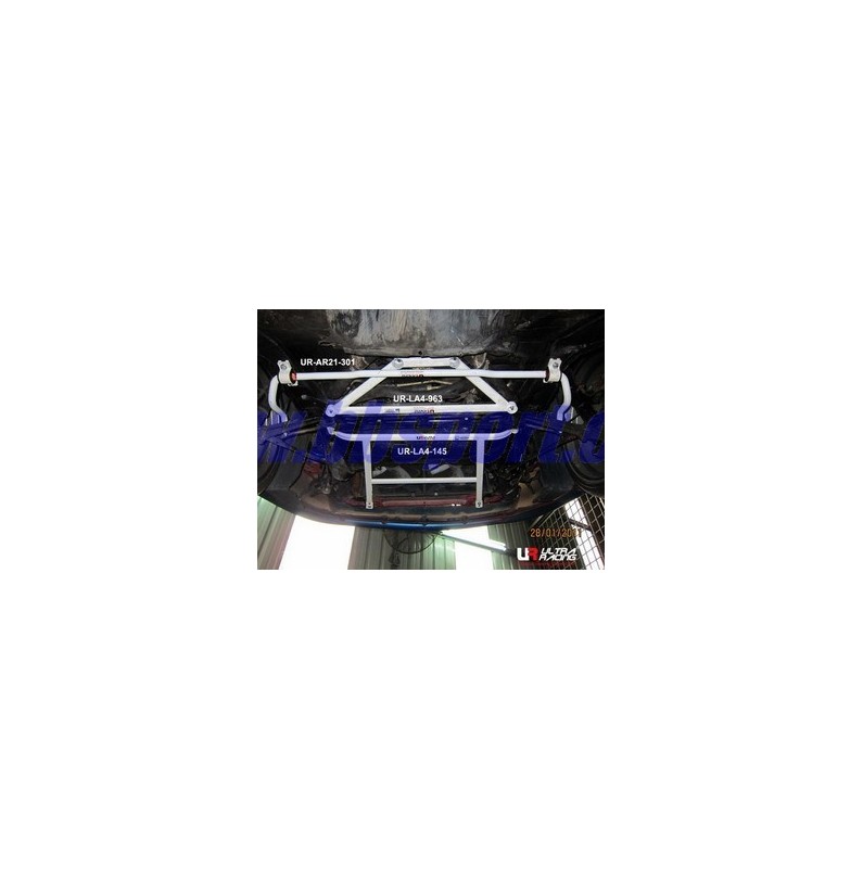 Refuerzo trapezoidal subchásis delantero Ultra Racing Toyota MR2 SW20 Refuerzo trapezoidal subchásis delantero Ultra Racing Toyota MR2 SW20