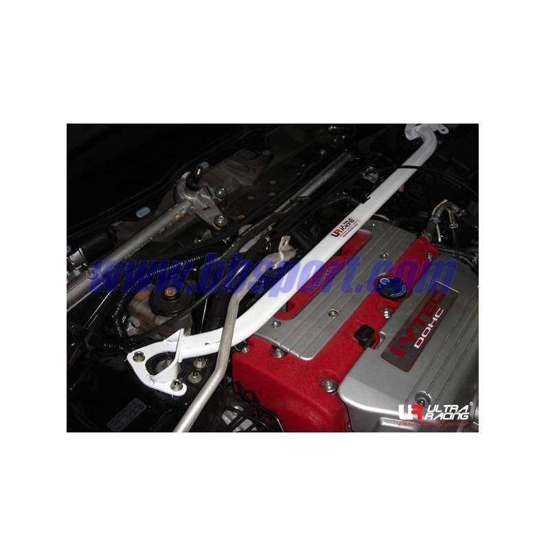 Refuerzo barra torretas delantero Ultra Racing Honda Accord CL7 Euro 03-08