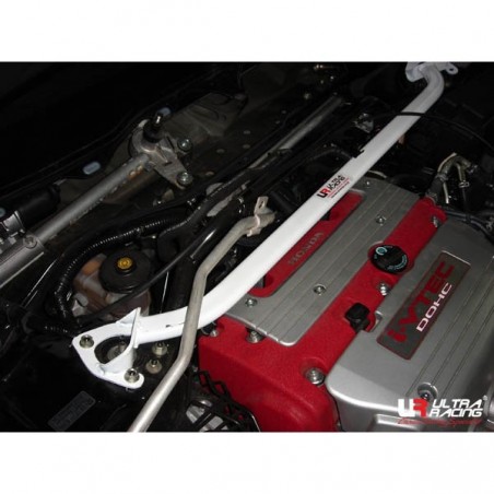 Refuerzo barra torretas delantero Ultra Racing Honda Accord CL7 Euro 03-08