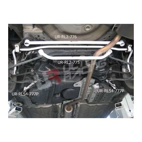 Set 2 refuerzos diagonales subchásis trasero Ultra Racing Honda Accord VIII CU 08+