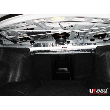 Barra refuerzo torretas trasera Ultra Racing Honda Accord VIII CU 08+
