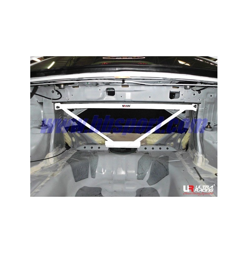 Barra refuerzo torretas trasera Ultra Racing Honda Civic FB 2.0 2010-