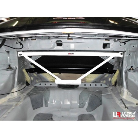 Barra refuerzo torretas trasera Ultra Racing Honda Civic FB 2.0 2010-