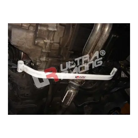 Barra refuerzo inferior subchásis delantero Ultra Racing Honda Integra 92-00