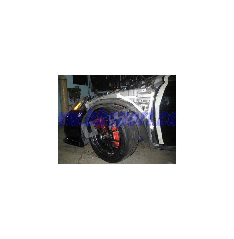 Set 2 refuerzos aletas fenders Ultra Racing Honda Integra 01-06 DC5 Set 2 refuerzos aletas fenders Ultra Racing Honda Integra 01-06 DC5