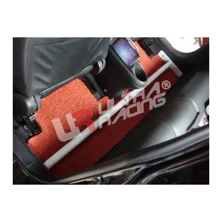 Barra refuerzo interior room bar Ultra Racing Honda Integra DC5 type R