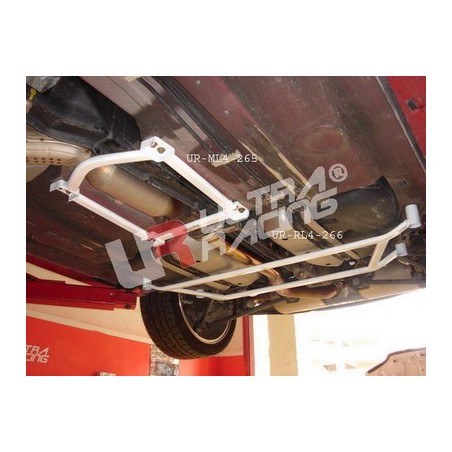 Refuerzo paralelogramo subchásis intermedio Ultra Racing Mazda RX8