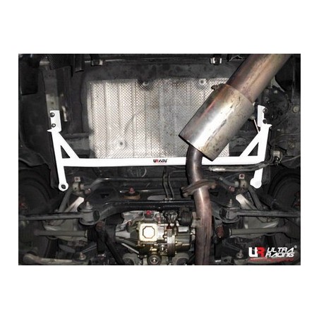 Refuerzo subchásis trasero Ultra Racing Mitsubishi Lancer EVO 10