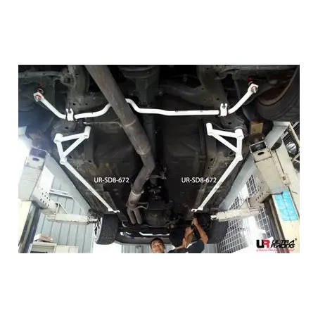 Set refuerzos laterales subchásis side bar Ultra Racing Nissan 200 SX S13