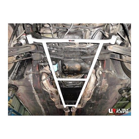 Refuerzo paralelogramo subchásis delantero Ultra Racing Nissan 300 ZX Z32