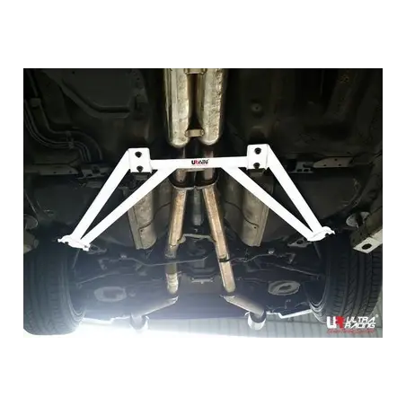 Refuerzo subchásis trasero 4 puntos Ultra Racing 350Z Z33
