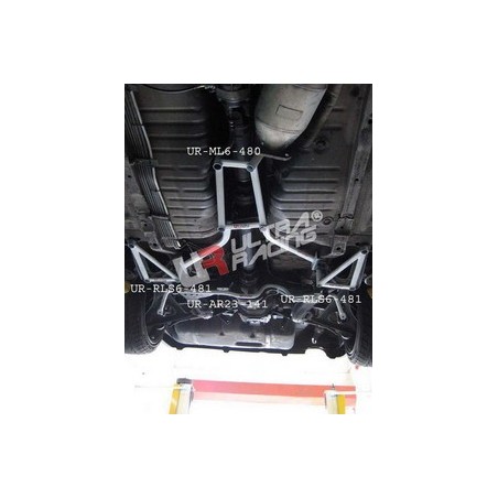 Set refuerzos laterales subchásis trasero Ultra Racing Nissan Skyline GT-R32 4W