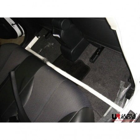 Barra Refuerzo interior posterior room bar Ultra Racing Toyota Celica T23 00+