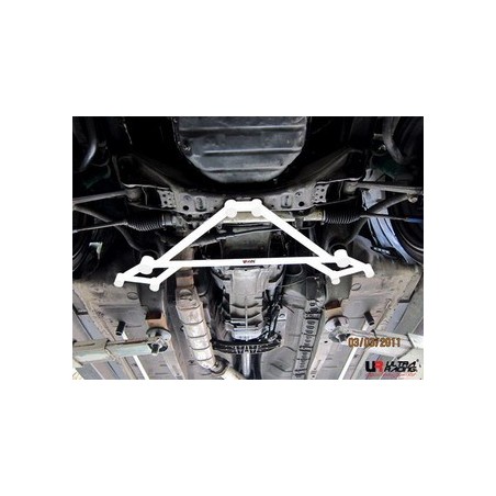Refuerzo paralelogramo subchásis delantero Ultra Racing Toyota Chaser 92-00 X90/100