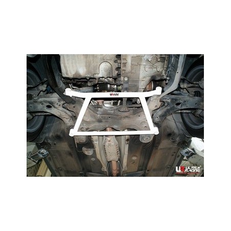 Refuerzo paralelogramo subchásis delantero Ultra Racing VW Golf 4 97-06 1.8