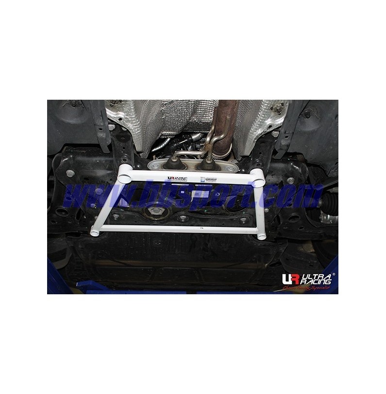 Refuerzo paralelogramo subchásis delantero Ultra Racing VW Golf 7 2.0 TDI Refuerzo paralelogramo subchásis delantero Ultra Racing VW Golf 7 2.0 TDI