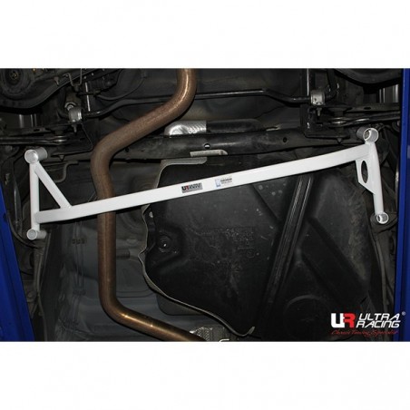 Barra Refuerzo subchásis trasero Ultra Racing VW Golf 7 2.0 TDI