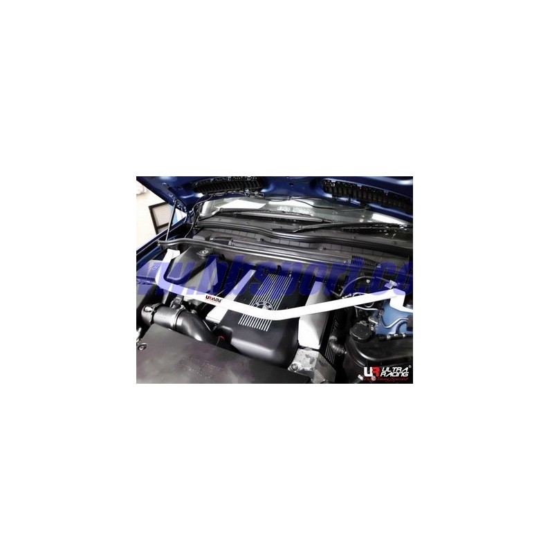 Refuerzo paralelogramo subchásis delantero Ultra Racing BMW X5 E53