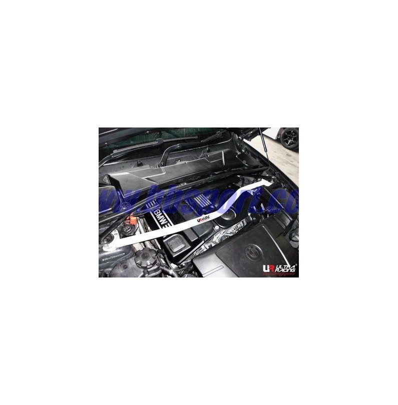 Barra refuerzo torretas delanteras Ultra Racing BMW X1 2.0 E84 Barra refuerzo torretas delanteras Ultra Racing BMW X1 2.0 E84