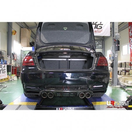 Barra Refuerzo torretas traseras BMW M3 E92 Ultra Racing