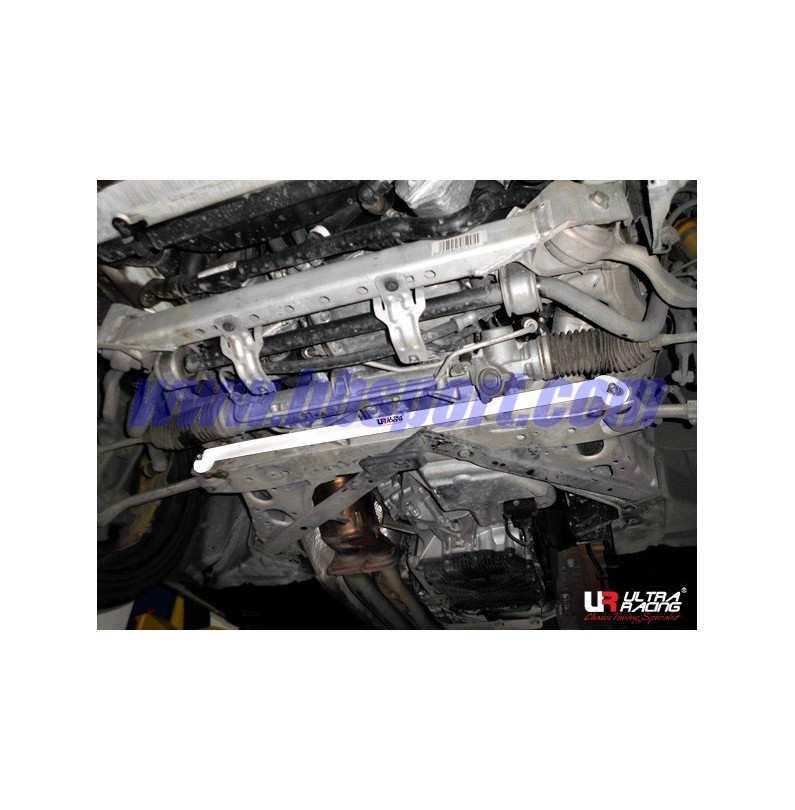 Barra Refuerzo inferior subchásis delt. BMW E92 335i sólo Ultra Racing BMW M3 E92 Barra Refuerzo inferior subchásis delt. BMW E92 335i sólo Ultra Racing BMW M3 E92