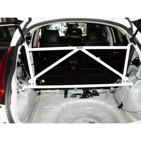 Nissan Juke (F-15) 1.5D & 1.6T 2WD (2010) Ultra Racing  Cross Bar / C Pillar Cross bar