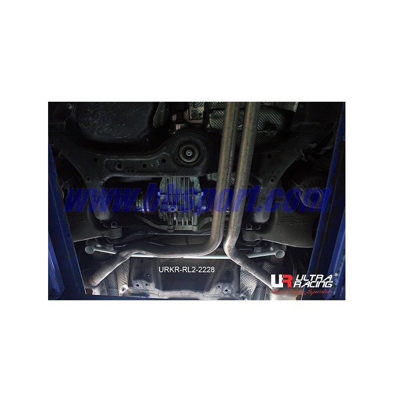 Audi S6 C7 11+ UltraRacing 2-Point Rear Lower Brace 2228 Audi S6 C7 11+ UltraRacing 2-Point Rear Lower Brace 2228
