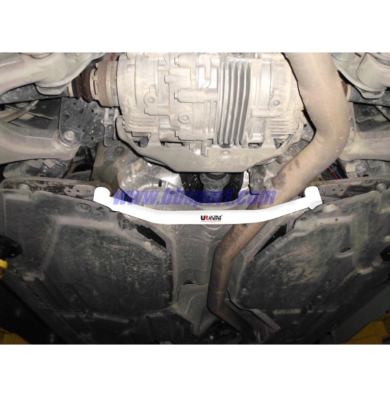 BMW X6 E71 3.0T 08+ UltraRacing 2-Point Rear Lower Tiebar BMW X6 E71 3.0T 08+ UltraRacing 2-Point Rear Lower Tiebar