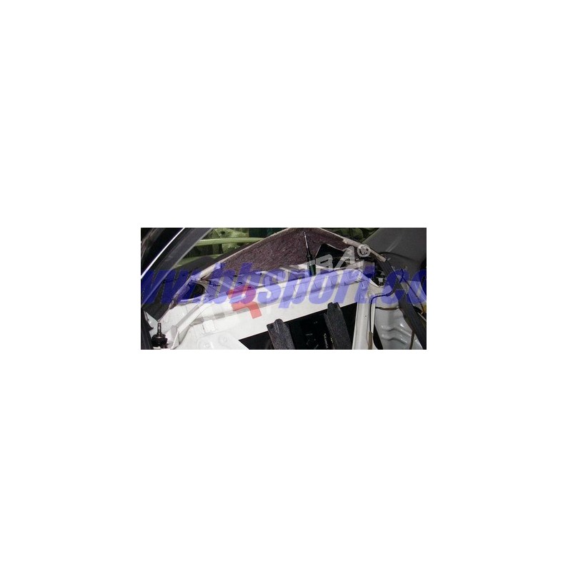 Honda Accord 97-02 CF4/CL1 UltraRacing Rear Upper Strutbar Honda Accord 97-02 CF4/CL1 UltraRacing Rear Upper Strutbar