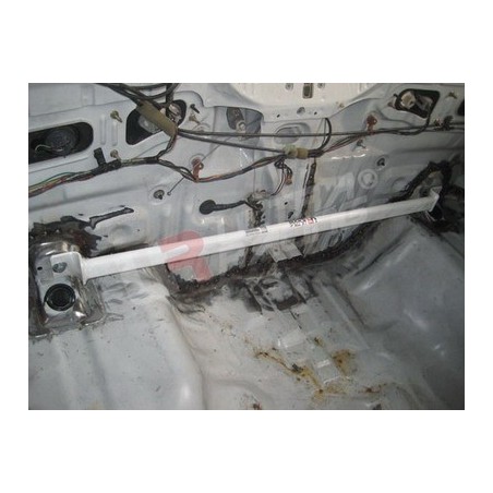 Honda Integra 94-01 DC2 UltraRacing Rear Trunk Bar