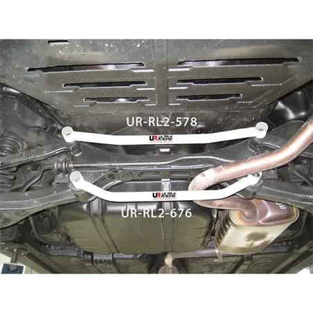 Hyundai i30 07+ UltraRacing 2-Point Rear Lower Tiebar 578
