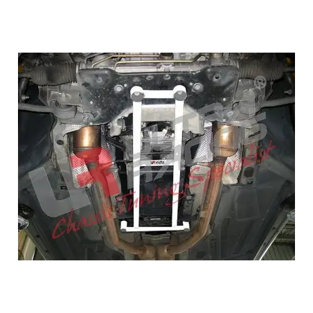 Mercedes CLK 320 C209 02-09 UltraRacing 4Point Front H-Brace