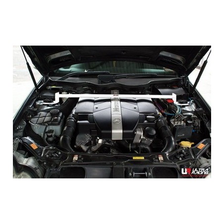 Mercedes CLK 320 C209 02-09 UltraRacing Front Upper Strutbar