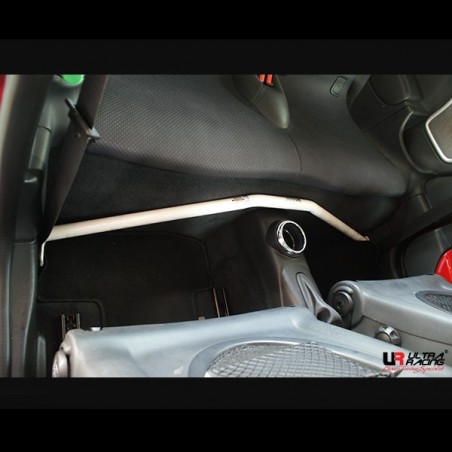 Mini Cooper (S) R53 01-06 UltraRacing 2P Roombar 2168