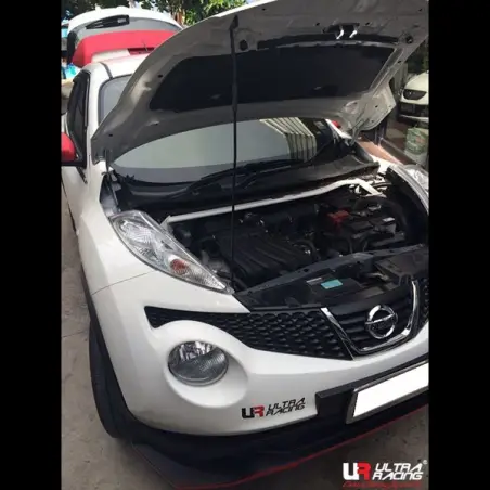 Nissan Juke 10+ UltraRacing 2-Point Front Upper Strut Bar