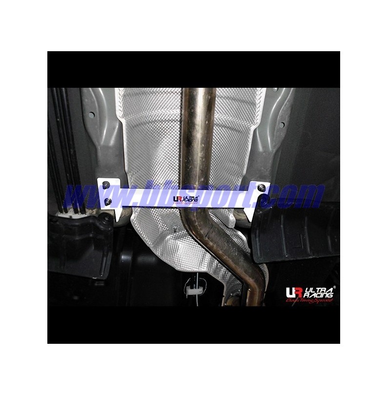 Nissan Juke 10+ UltraRacing 2-Point Middle Lower Bar 2338 Nissan Juke 10+ UltraRacing 2-Point Middle Lower Bar 2338
