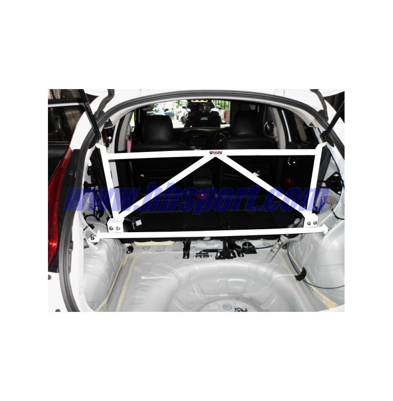 Nissan Juke 10+ UltraRacing 4-Point C-Pillar Cross Bar 2833