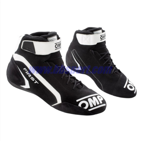 BOTINES OMP FIRST RACE my2021 FIA8856-2018 negro/blanco